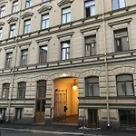 Elegant Studio Apartment In Down Town Helsinki